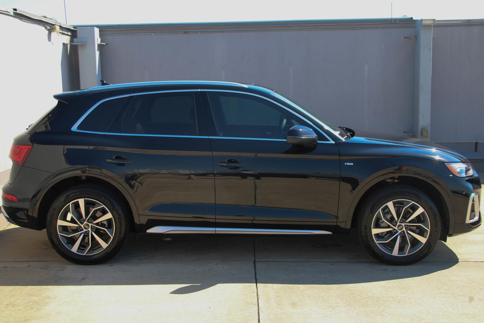 2023 Audi Q5 Vehicle Photo in SUGAR LAND, TX 77478