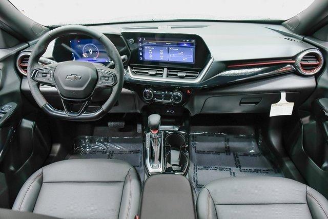 2025 Chevrolet Trax Vehicle Photo in EVERETT, WA 98203-5662