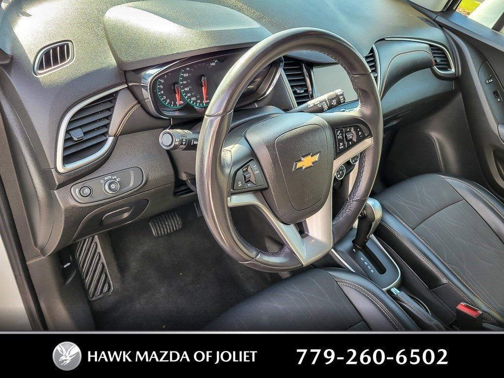 2019 Chevrolet Trax Vehicle Photo in Saint Charles, IL 60174