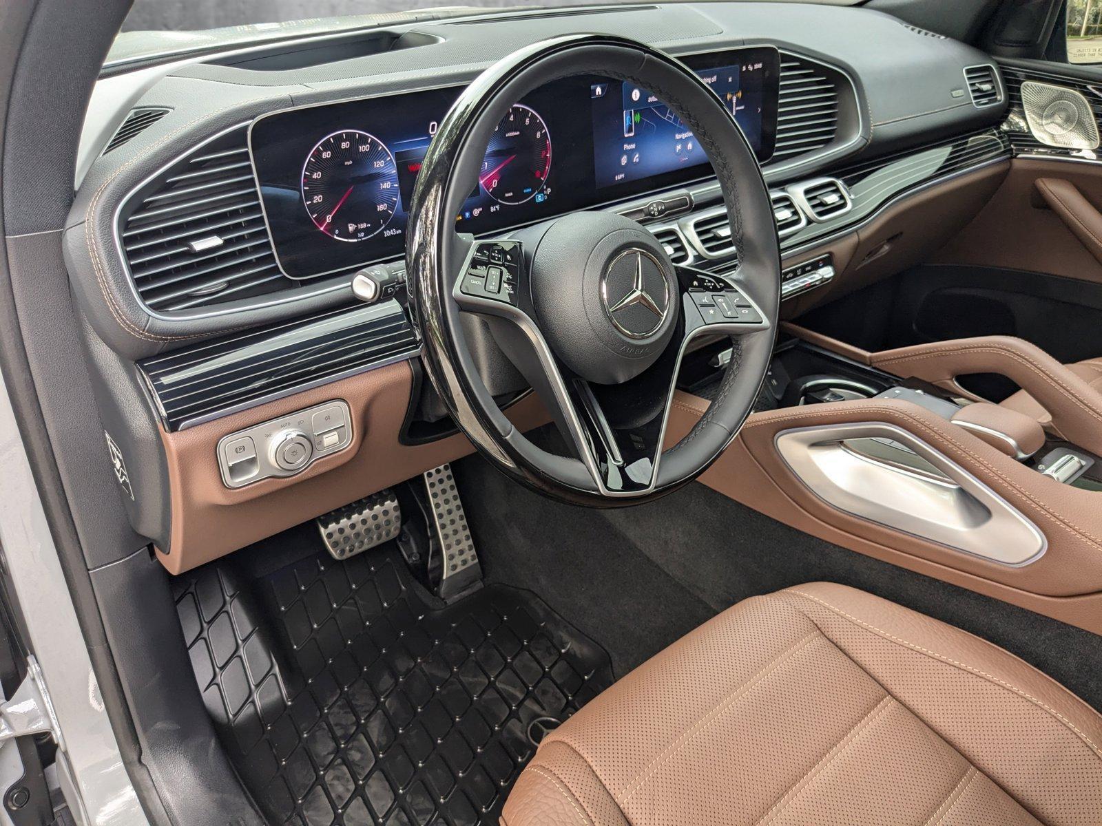 2025 Mercedes-Benz GLS Vehicle Photo in Pompano Beach, FL 33064