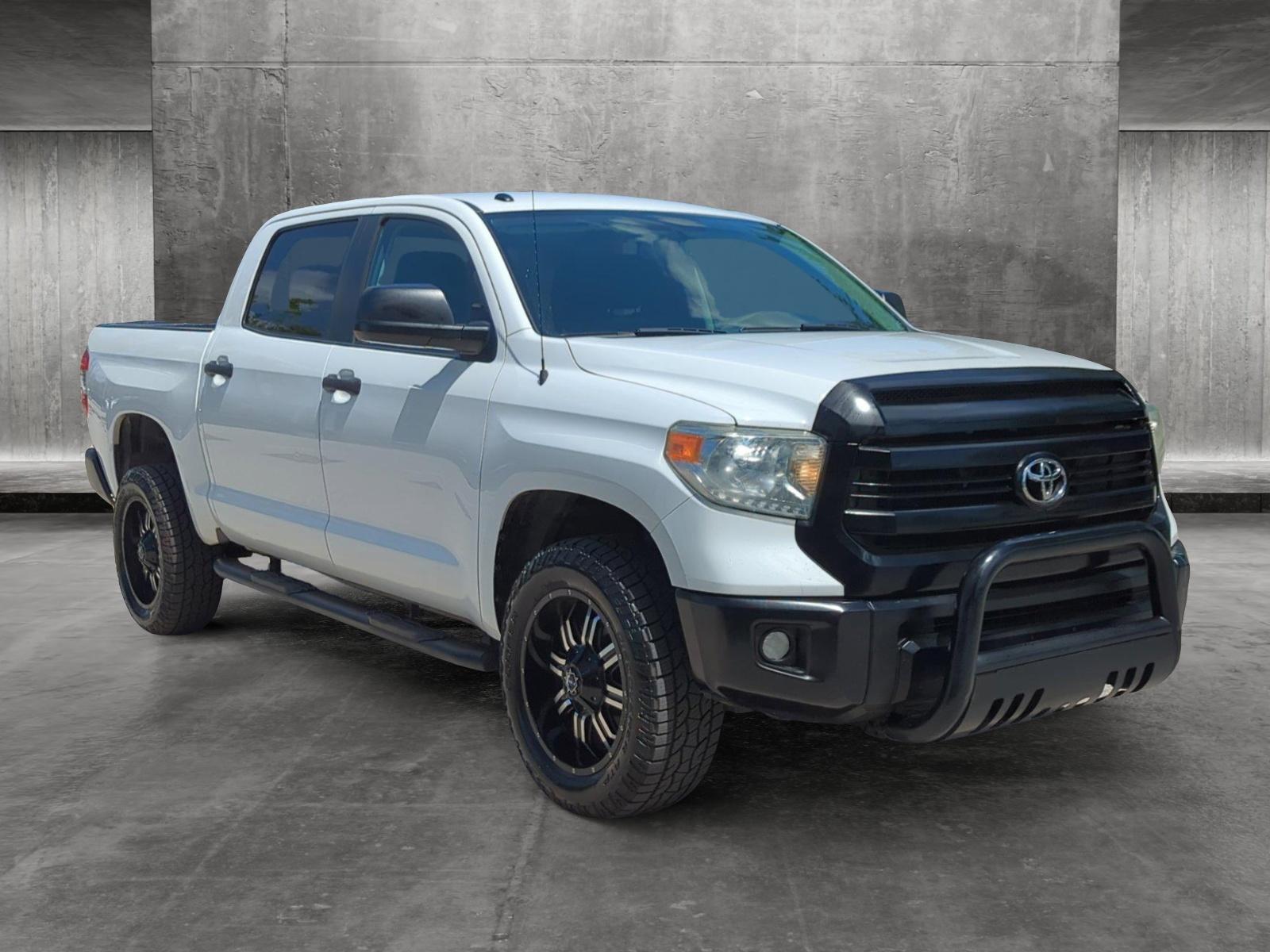 2014 Toyota Tundra 4WD Truck Vehicle Photo in Ft. Myers, FL 33907