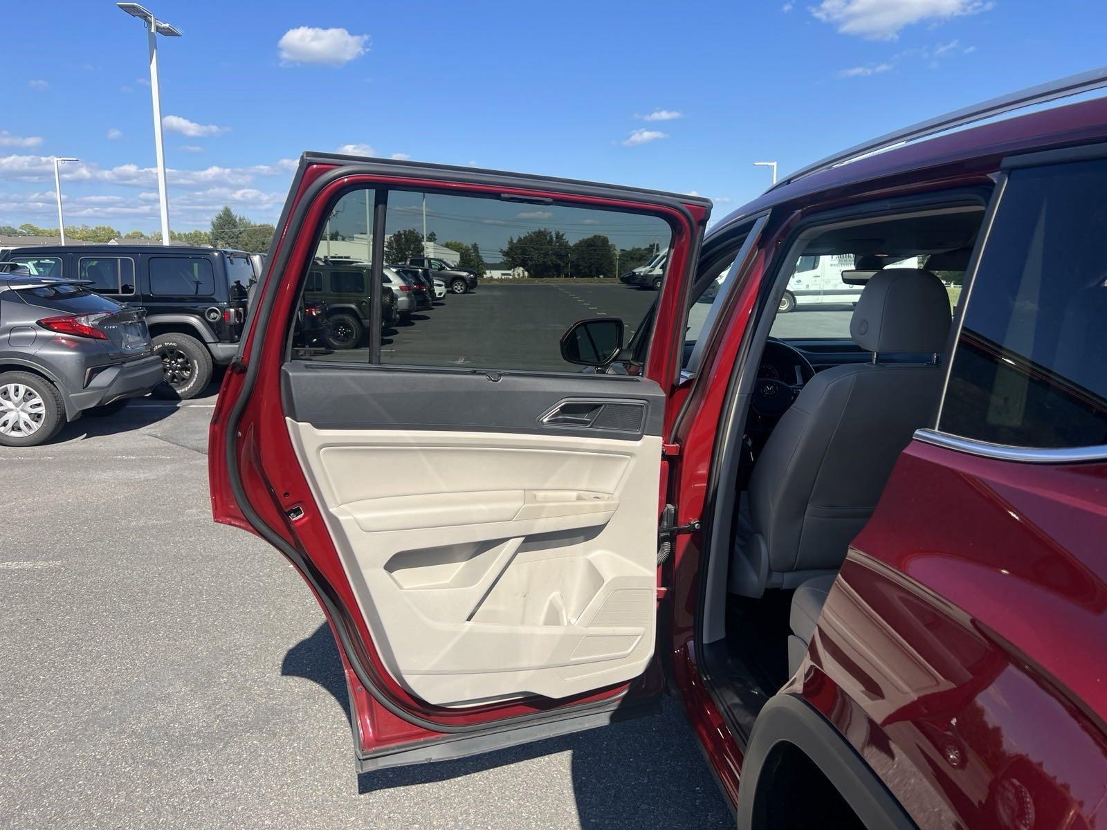 2018 Volkswagen Atlas Vehicle Photo in Mechanicsburg, PA 17050-1707