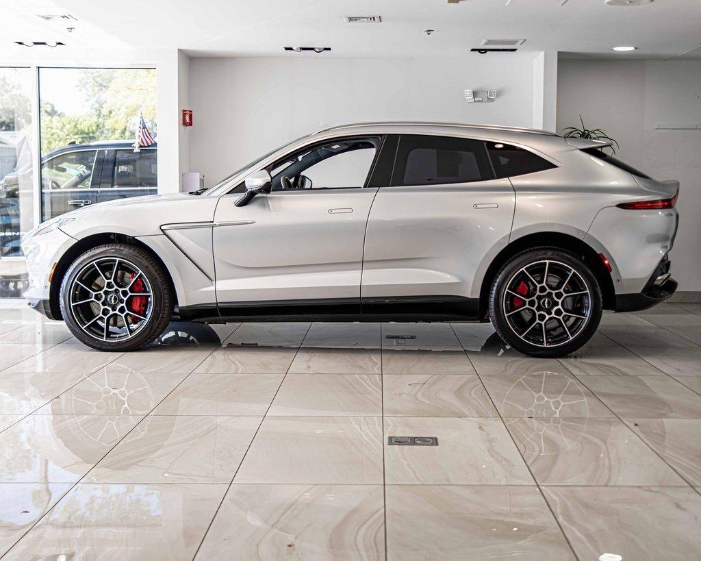 2021 Aston Martin DBX Vehicle Photo in Plainfield, IL 60586