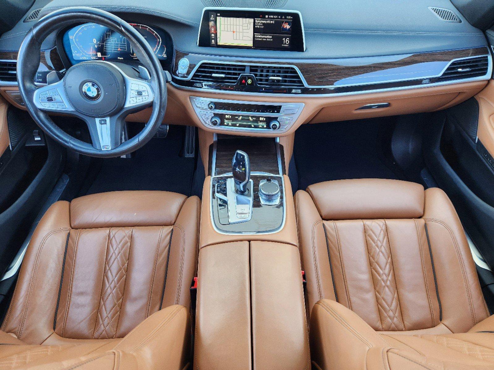 2022 BMW 740i xDrive Vehicle Photo in PLANO, TX 75024