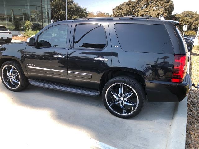 2011 Chevrolet Tahoe Vehicle Photo in San Antonio, TX 78230