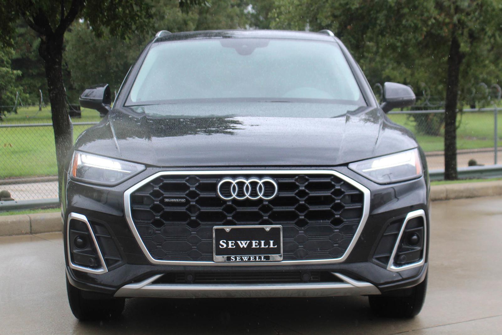 2022 Audi Q5 Vehicle Photo in MCKINNEY, TX 75070