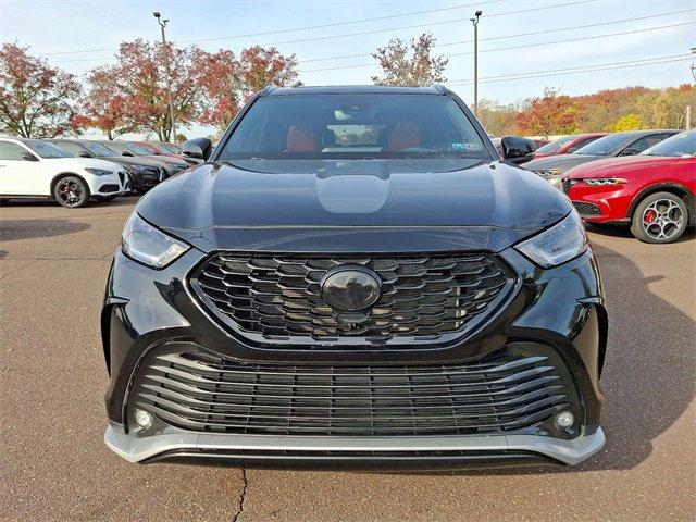 2023 Toyota Highlander Vehicle Photo in Willow Grove, PA 19090