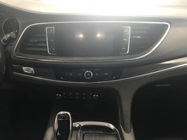 2018 Buick Enclave Vehicle Photo in GREEN BAY, WI 54303-3330