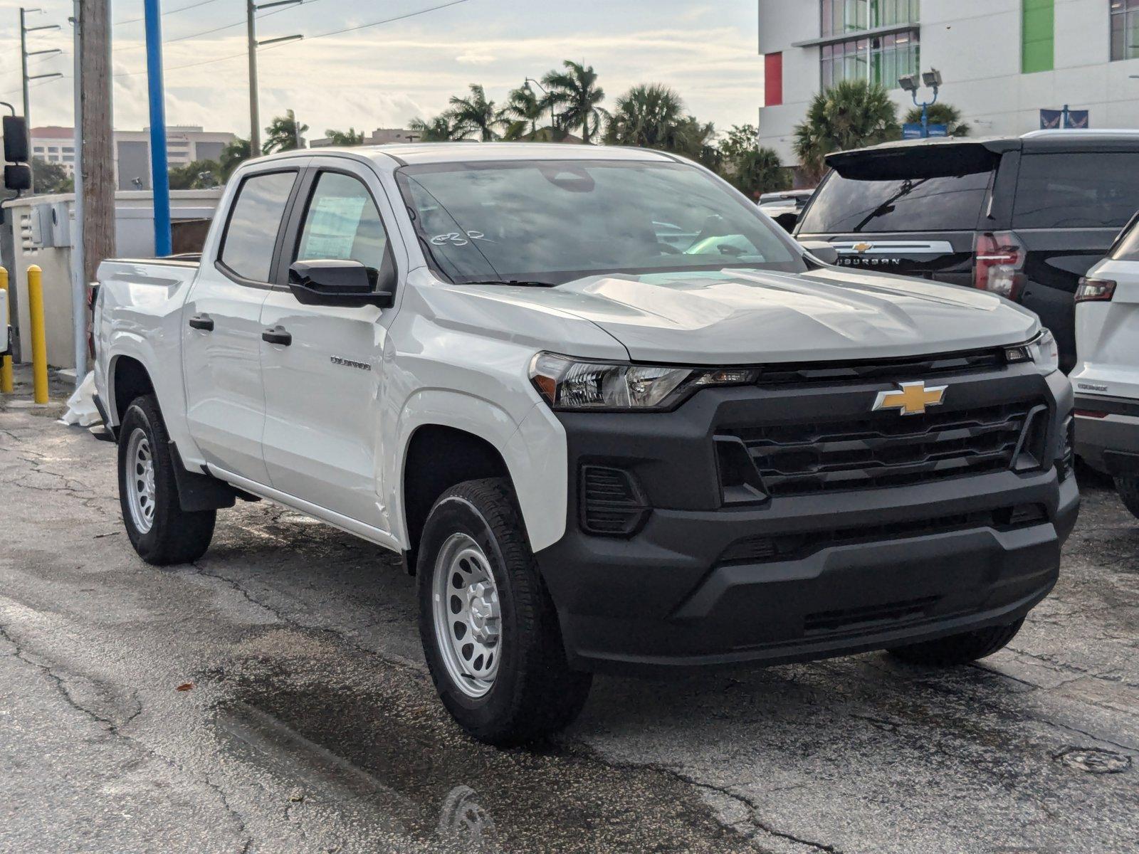 2024 Chevrolet Colorado Vehicle Photo in MIAMI, FL 33134-2699