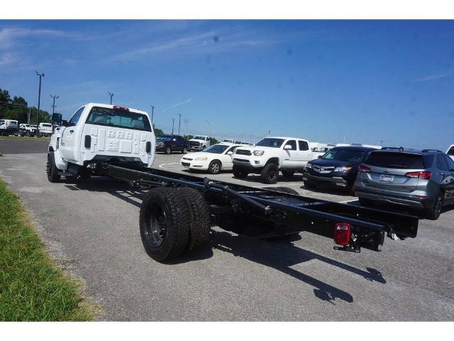 2023 Chevrolet Silverado 6500 HD Vehicle Photo in ALCOA, TN 37701-3235