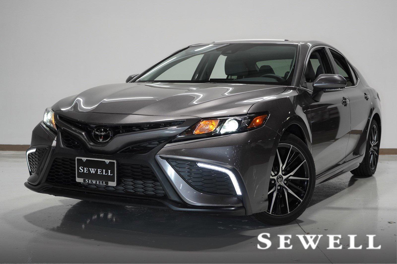 2022 Toyota Camry Vehicle Photo in GRAPEVINE, TX 76051