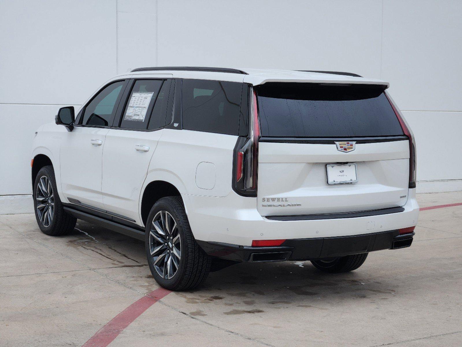 2024 Cadillac Escalade Vehicle Photo in GRAPEVINE, TX 76051-8302