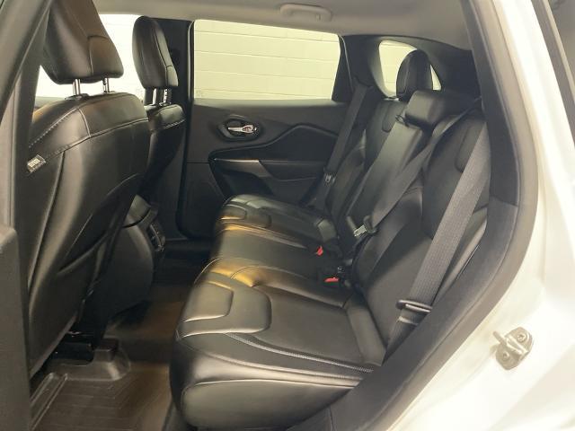 2020 Jeep Cherokee Vehicle Photo in ROGERS, MN 55374-9422