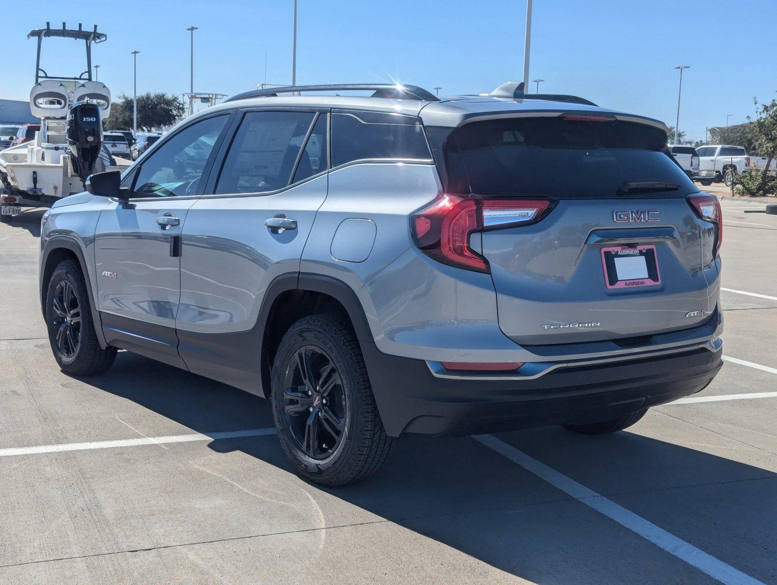 2024 GMC Terrain Vehicle Photo in CORPUS CHRISTI, TX 78412-4902