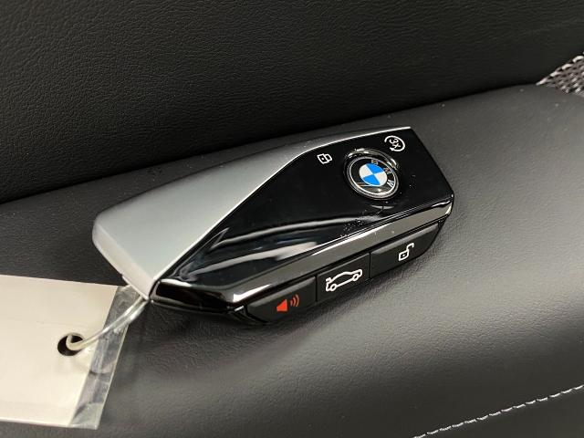 2024 BMW i7 Vehicle Photo in Appleton, WI 54913