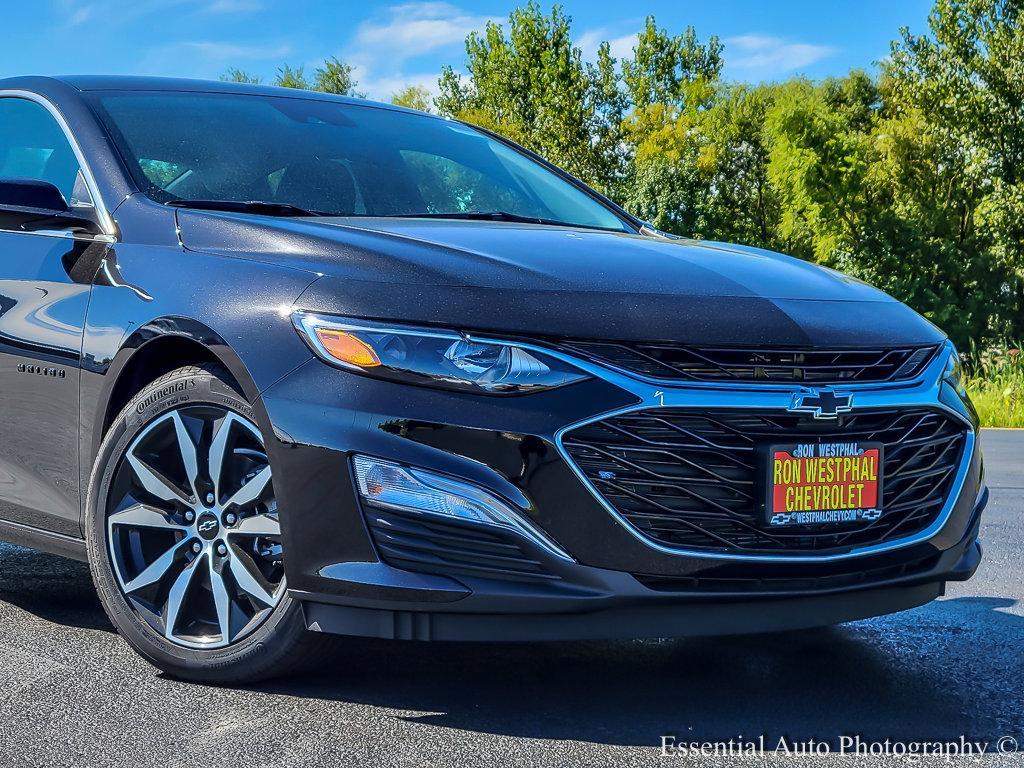 2025 Chevrolet Malibu Vehicle Photo in AURORA, IL 60503-9326