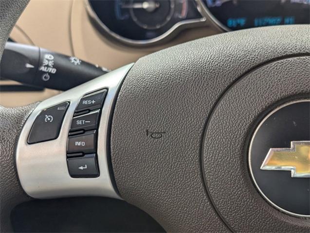 2009 Chevrolet Malibu Vehicle Photo in ENGLEWOOD, CO 80113-6708