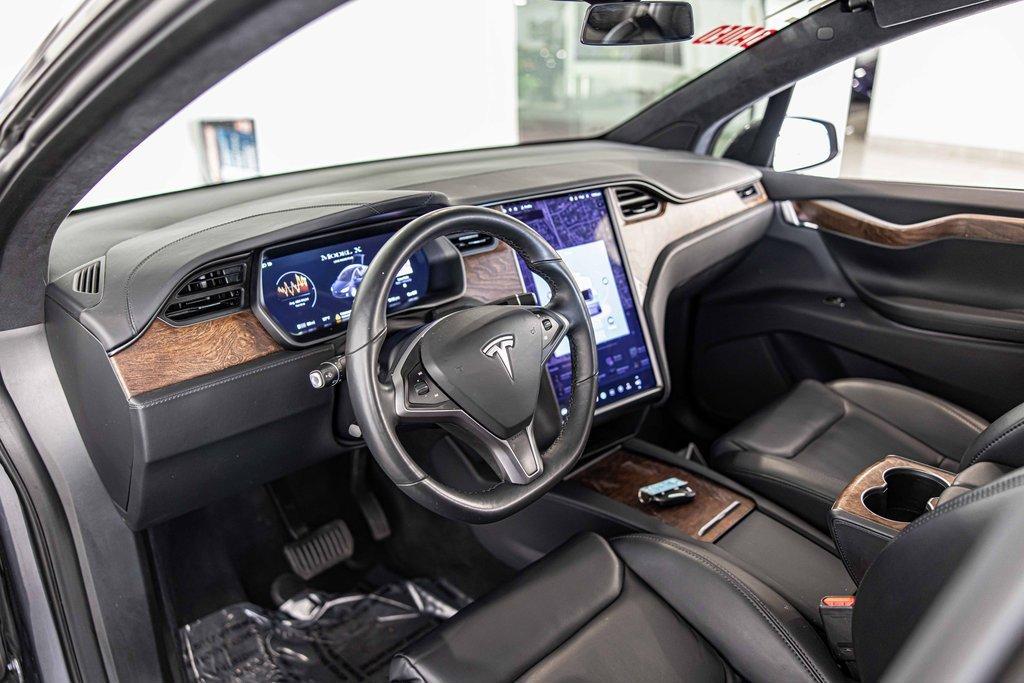 2021 Tesla Model X Vehicle Photo in Saint Charles, IL 60174