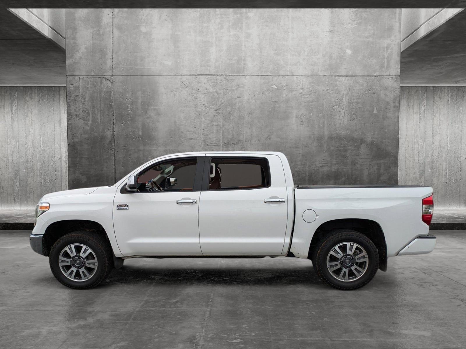 2018 Toyota Tundra 4WD Vehicle Photo in Clearwater, FL 33765