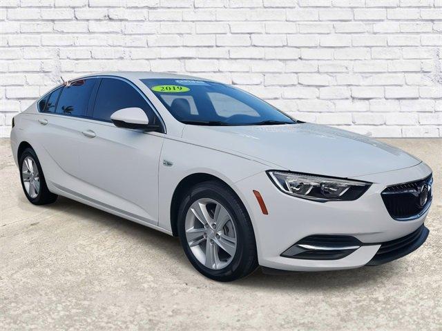 2019 Buick Regal Sportback Vehicle Photo in SUNRISE, FL 33323-3202