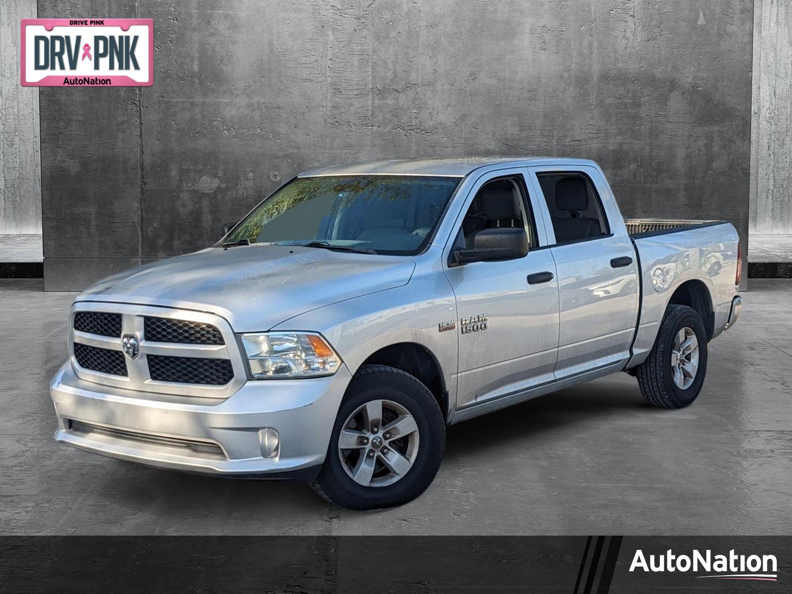 2017 Ram 1500 Vehicle Photo in Tampa, FL 33614