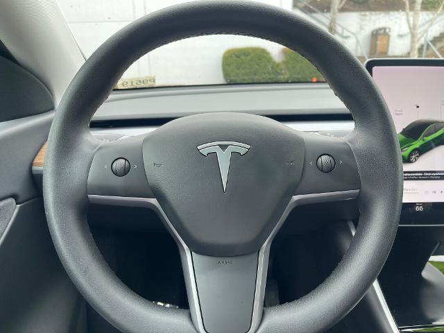 Used 2020 Tesla Model Y Long Range with VIN 5YJYGDEE4LF009235 for sale in Bellevue, WA