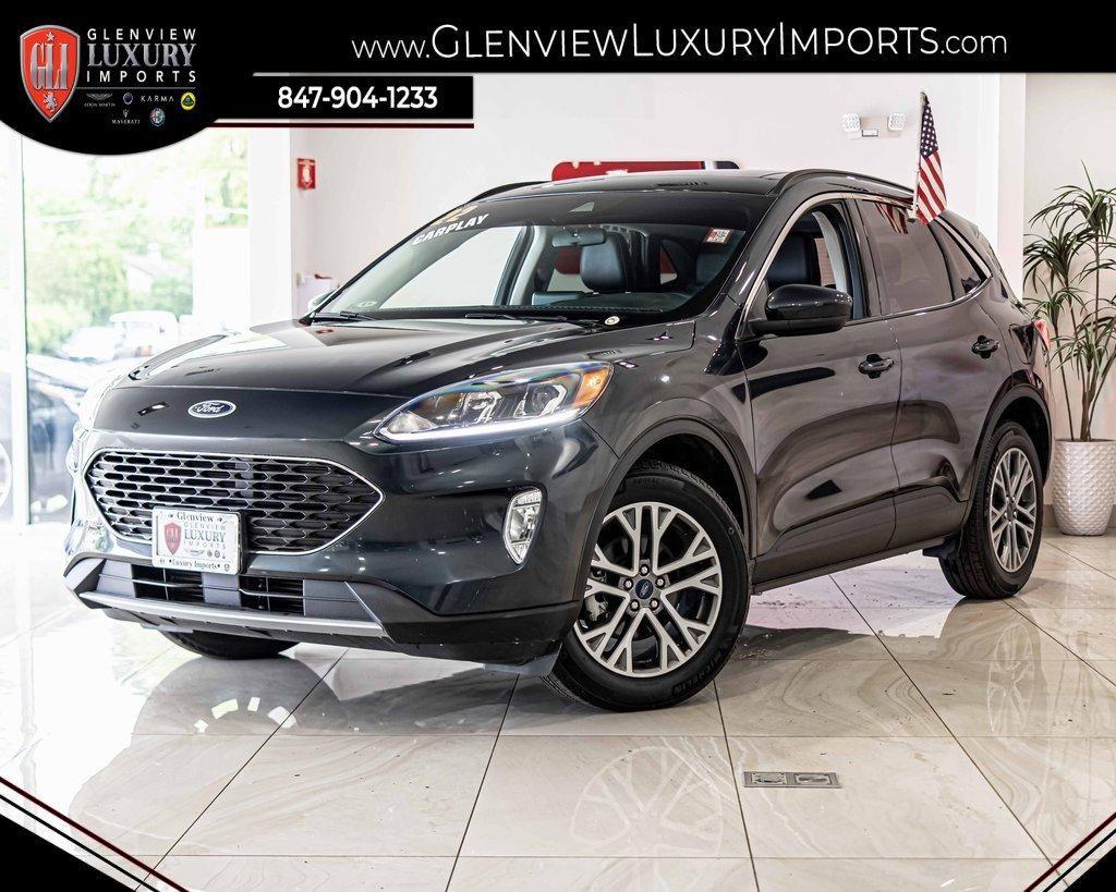 2022 Ford Escape Vehicle Photo in Saint Charles, IL 60174