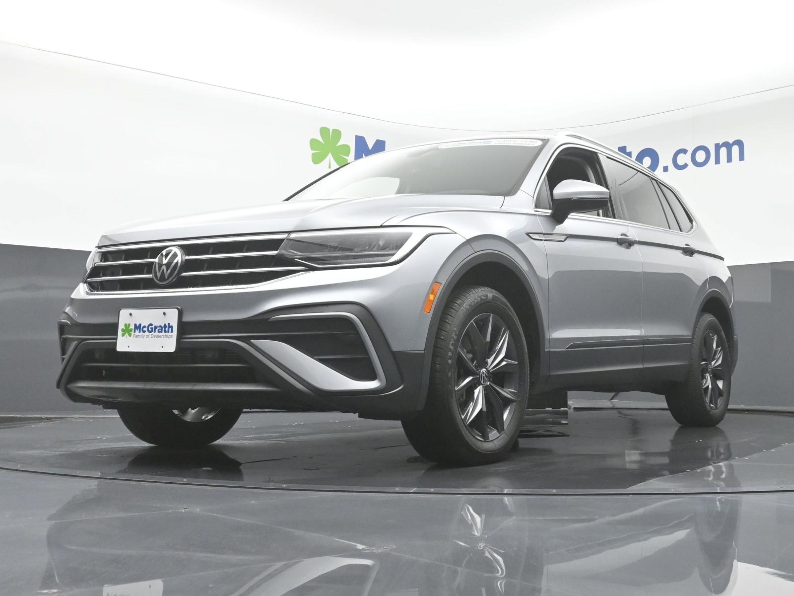 2023 Volkswagen Tiguan Vehicle Photo in Marion, IA 52302