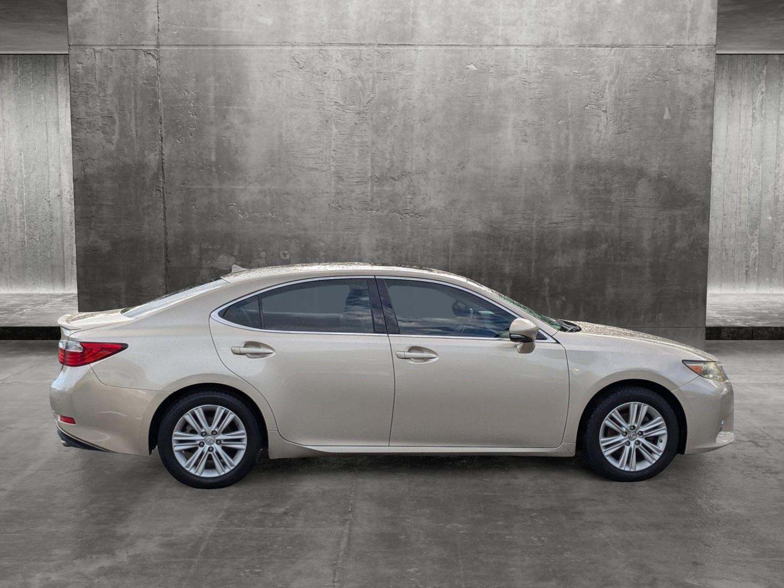 2013 Lexus ES 350 Vehicle Photo in MIAMI, FL 33134-2699