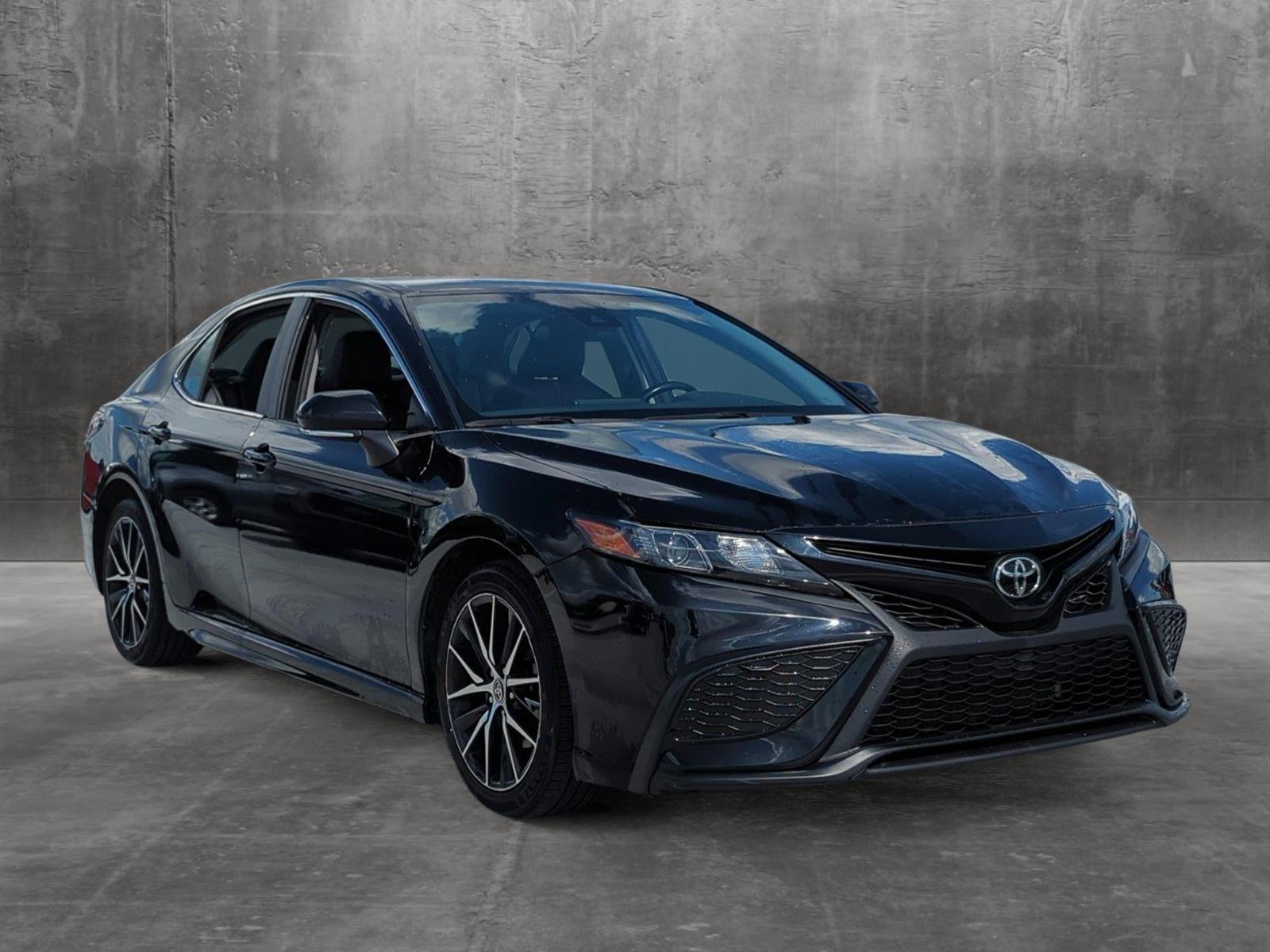 2022 Toyota Camry Vehicle Photo in Ft. Myers, FL 33907