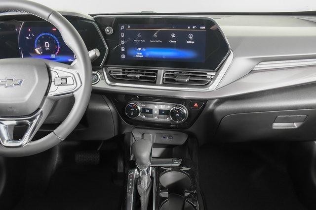 2025 Chevrolet Trax Vehicle Photo in PUYALLUP, WA 98371-4149