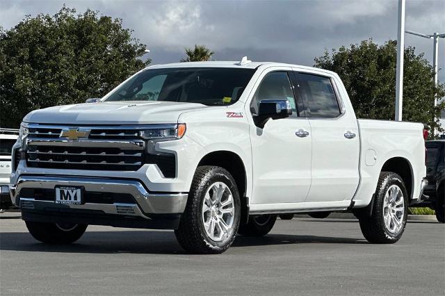 2025 Chevrolet Silverado 1500 Vehicle Photo in SALINAS, CA 93907-2500