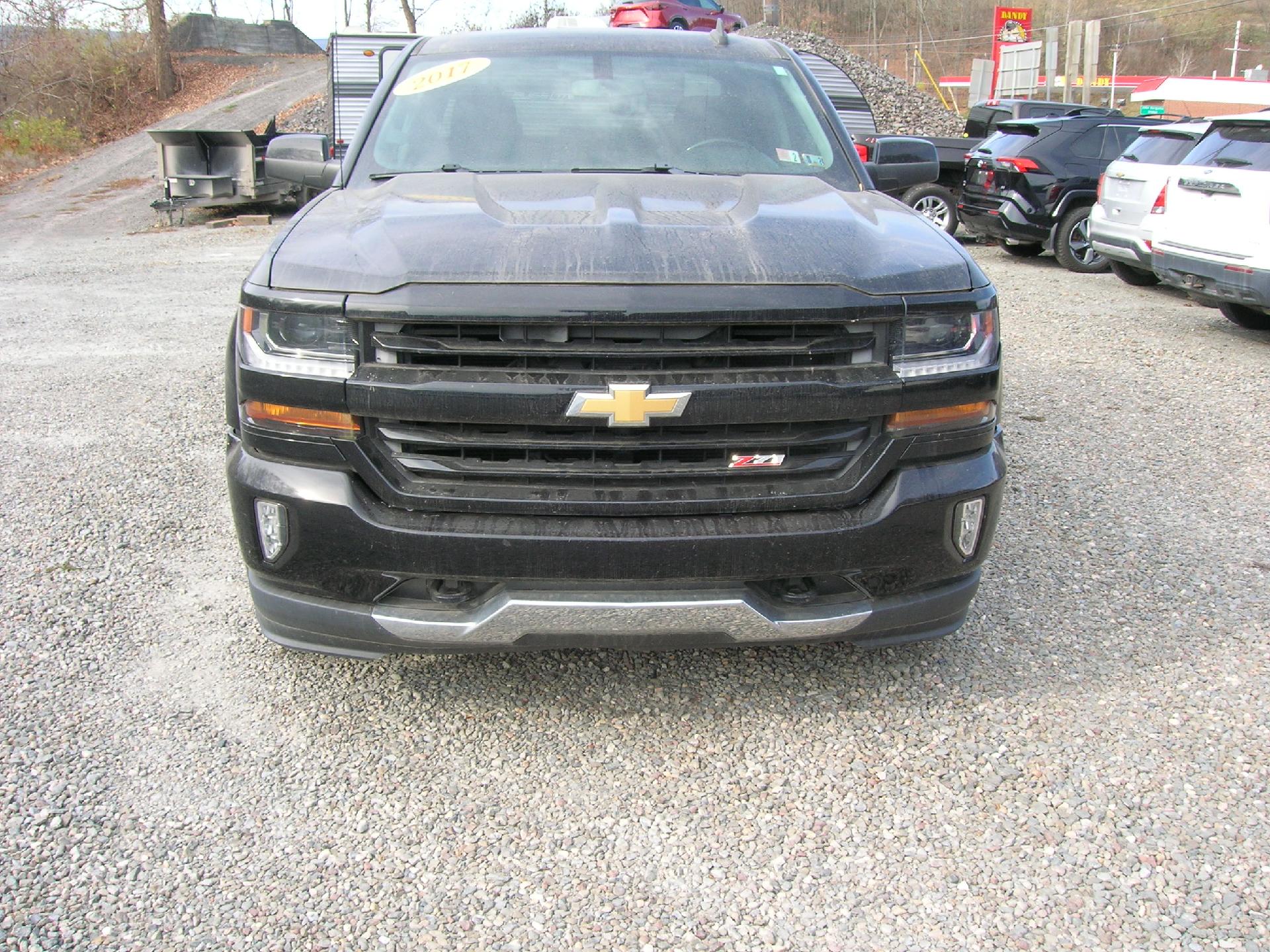 Used 2017 Chevrolet Silverado 1500 LT with VIN 3GCUKREC2HG105505 for sale in Troy, PA