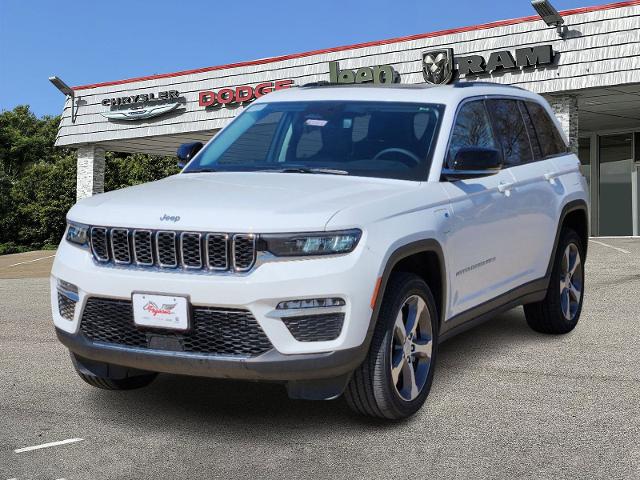 2023 Jeep Grand Cherokee 4xe Vehicle Photo in Ennis, TX 75119-5114