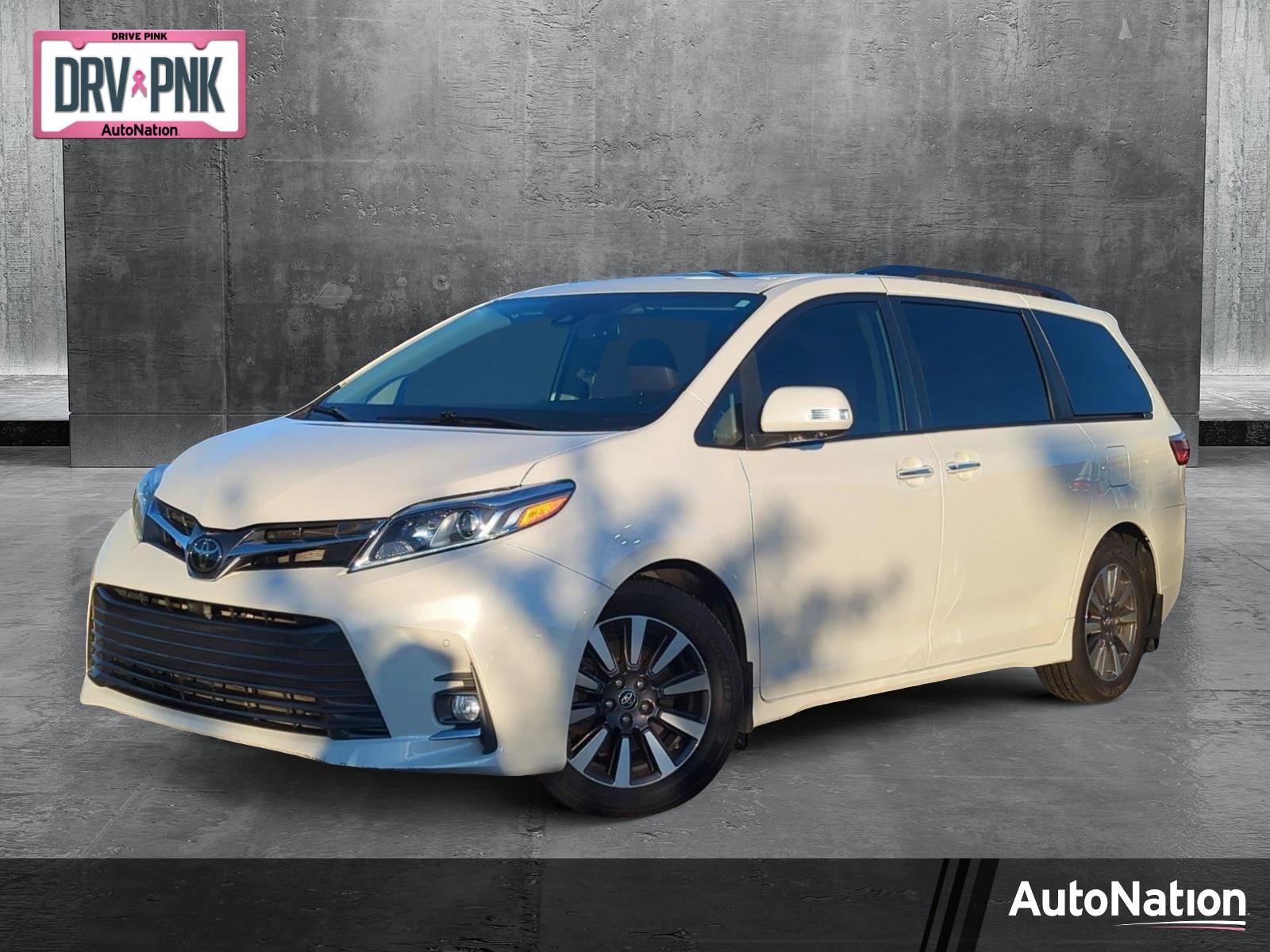 2020 Toyota Sienna Vehicle Photo in Memphis, TN 38125