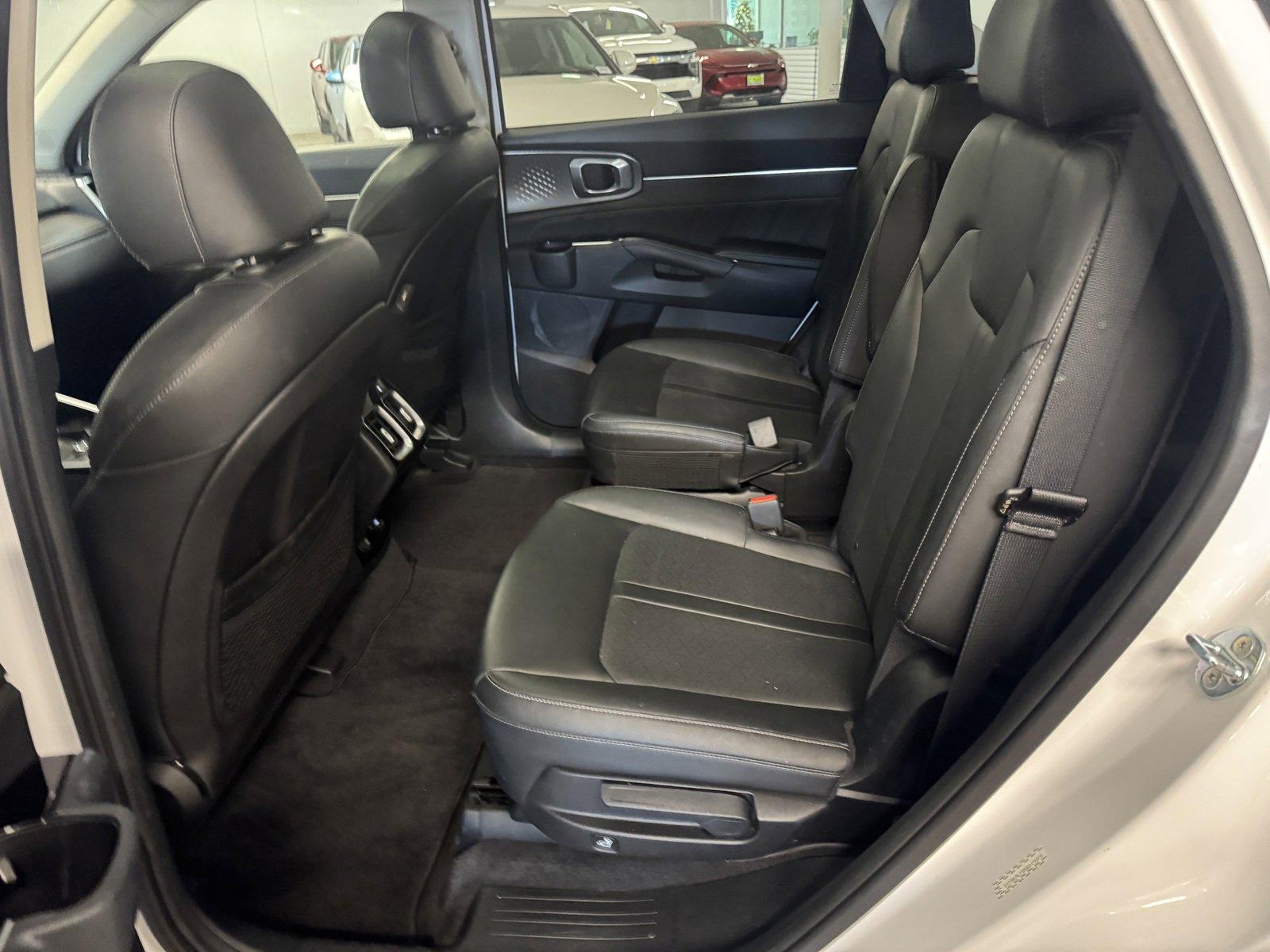 2022 Kia Sorento Vehicle Photo in LOS ANGELES, CA 90007-3794