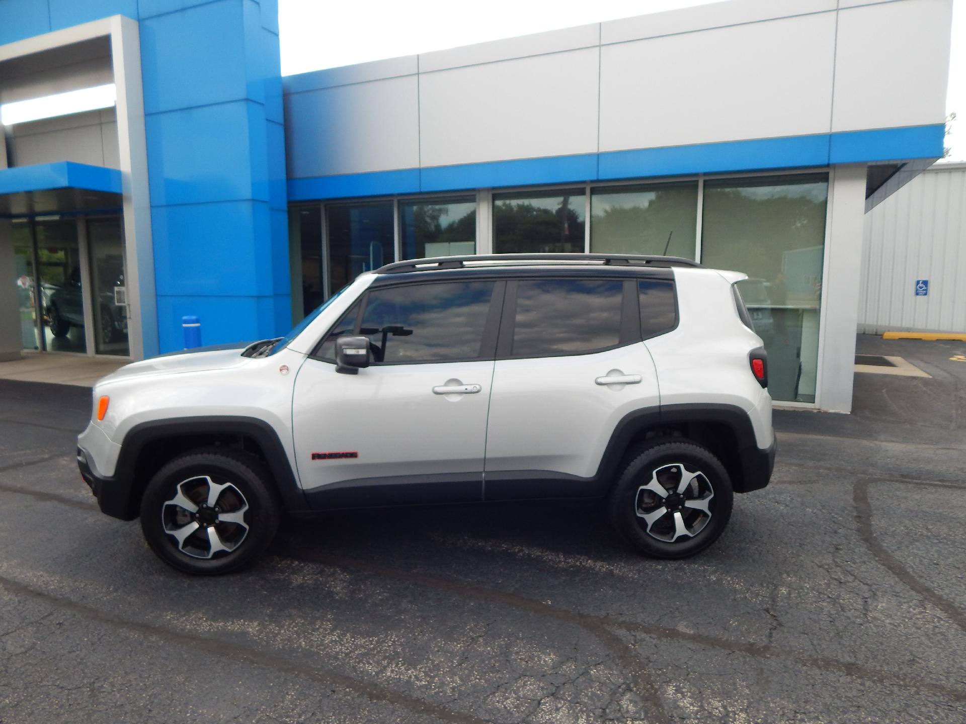 Used 2019 Jeep Renegade Trailhawk with VIN ZACNJBC11KPJ96043 for sale in Elburn, IL