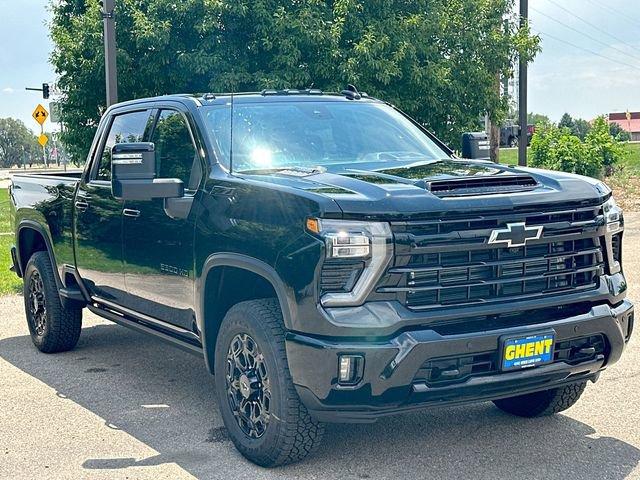 2024 Chevrolet Silverado 2500 HD Vehicle Photo in GREELEY, CO 80634-4125