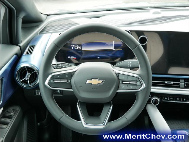 2024 Chevrolet Equinox EV Vehicle Photo in MAPLEWOOD, MN 55119-4794