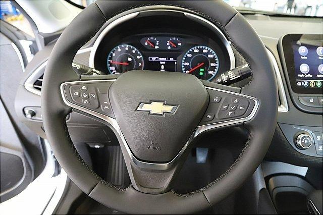 2025 Chevrolet Malibu Vehicle Photo in MEDINA, OH 44256-9001