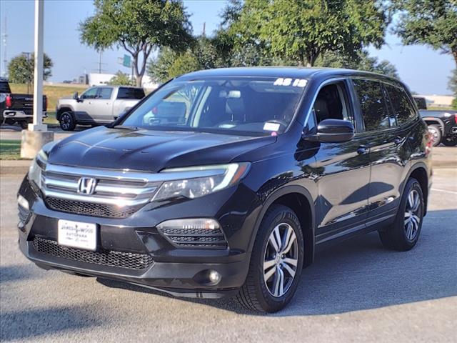 2018 Honda Pilot Vehicle Photo in Denton, TX 76205