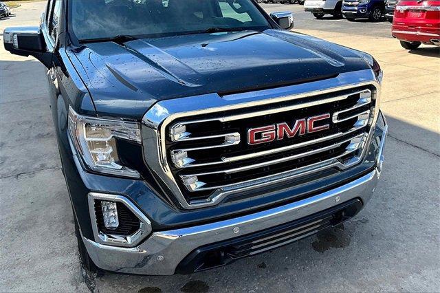 2021 GMC Sierra 1500 Vehicle Photo in TOPEKA, KS 66609-0000