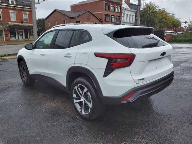 2025 Chevrolet Trax Vehicle Photo in INDIANA, PA 15701-1897