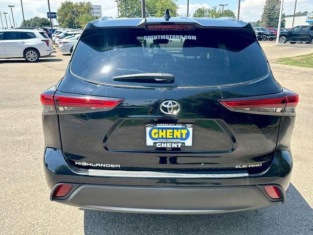 2021 Toyota Highlander Vehicle Photo in GREELEY, CO 80634-4125