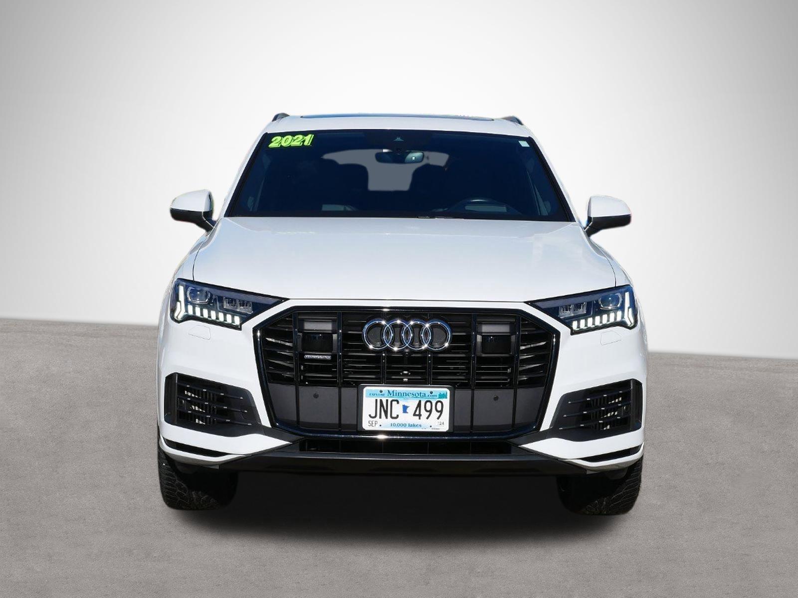 2021 Audi Q7 Vehicle Photo in STEWARTVILLE, MN 55976-1393