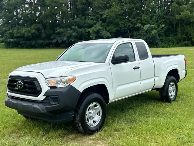 2020 Toyota Tacoma 2WD Vehicle Photo in DUNN, NC 28334-8900