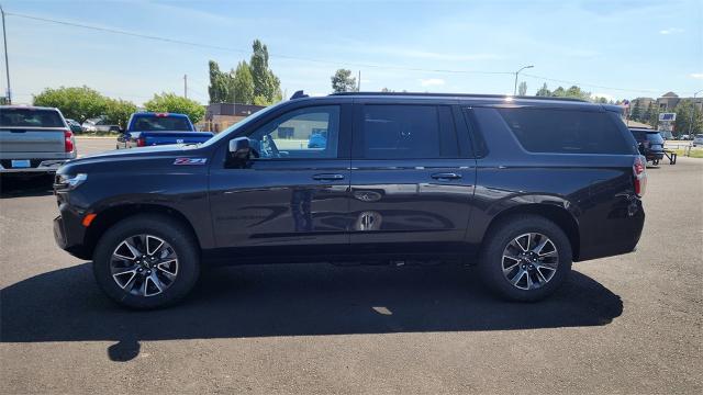 2024 Chevrolet Suburban Vehicle Photo in FLAGSTAFF, AZ 86001-6214