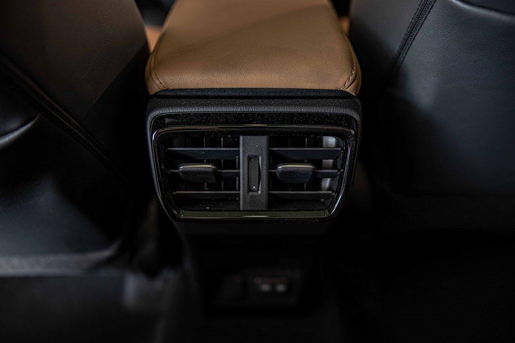 2024 Lexus NX 350h Vehicle Photo in Saint Charles, IL 60174