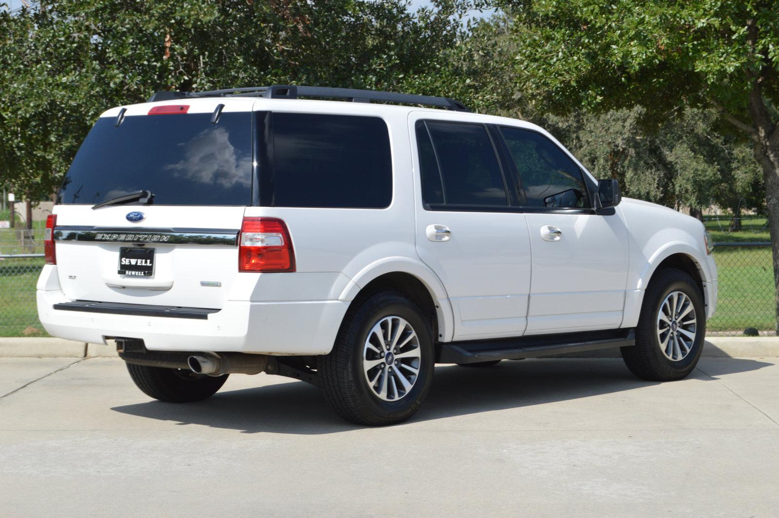 2016 Ford Expedition Vehicle Photo in Houston, TX 77090