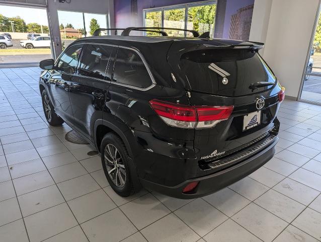 2018 Toyota Highlander Vehicle Photo in Oshkosh, WI 54901